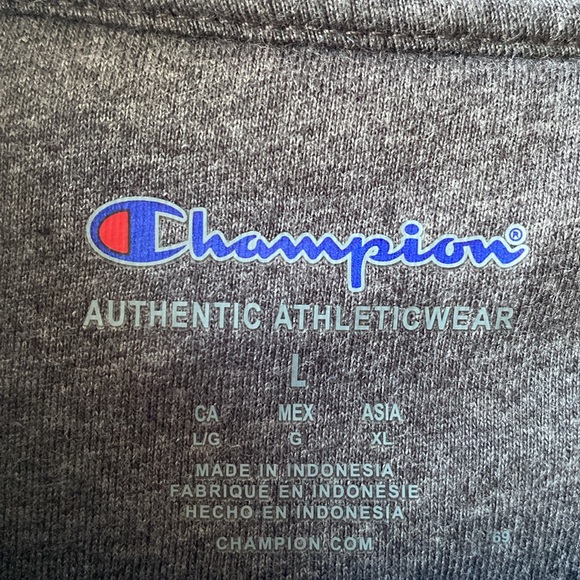 Champion Jacket - Picture 3 of 4